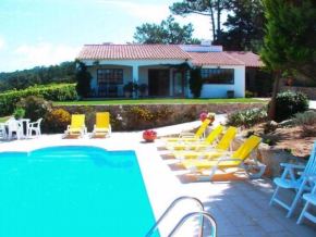 Ferienhaus In Colares Mit Beheiztem Pool